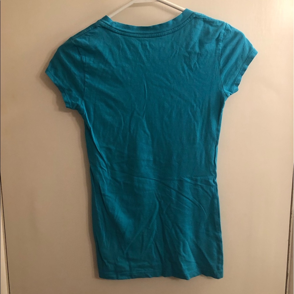 Aeropostale T-Shirt - Picture 4 of 4